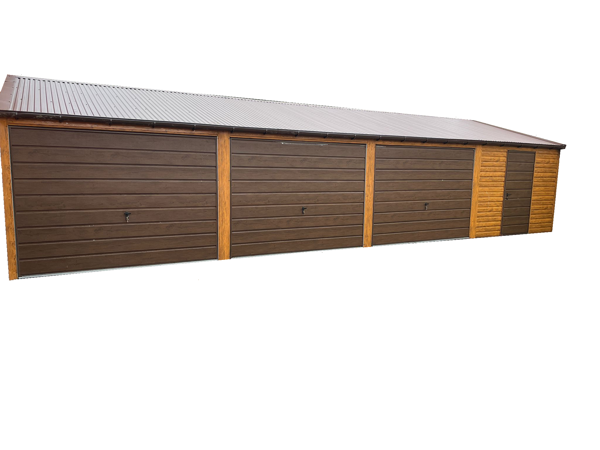 Garaż nr.203 z trzema bramami uchylnymi